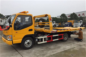 进贤哪里有拖车服务