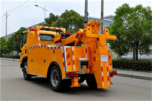 进贤高速路拖车费